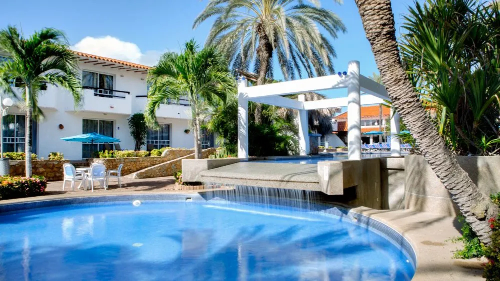 hotel-img
